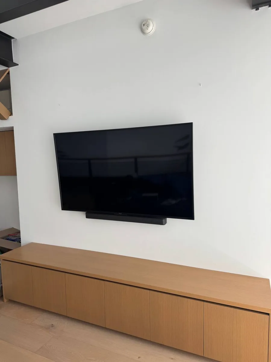 From Bare Wall to Finished Setup: A TV Mounting Transformation