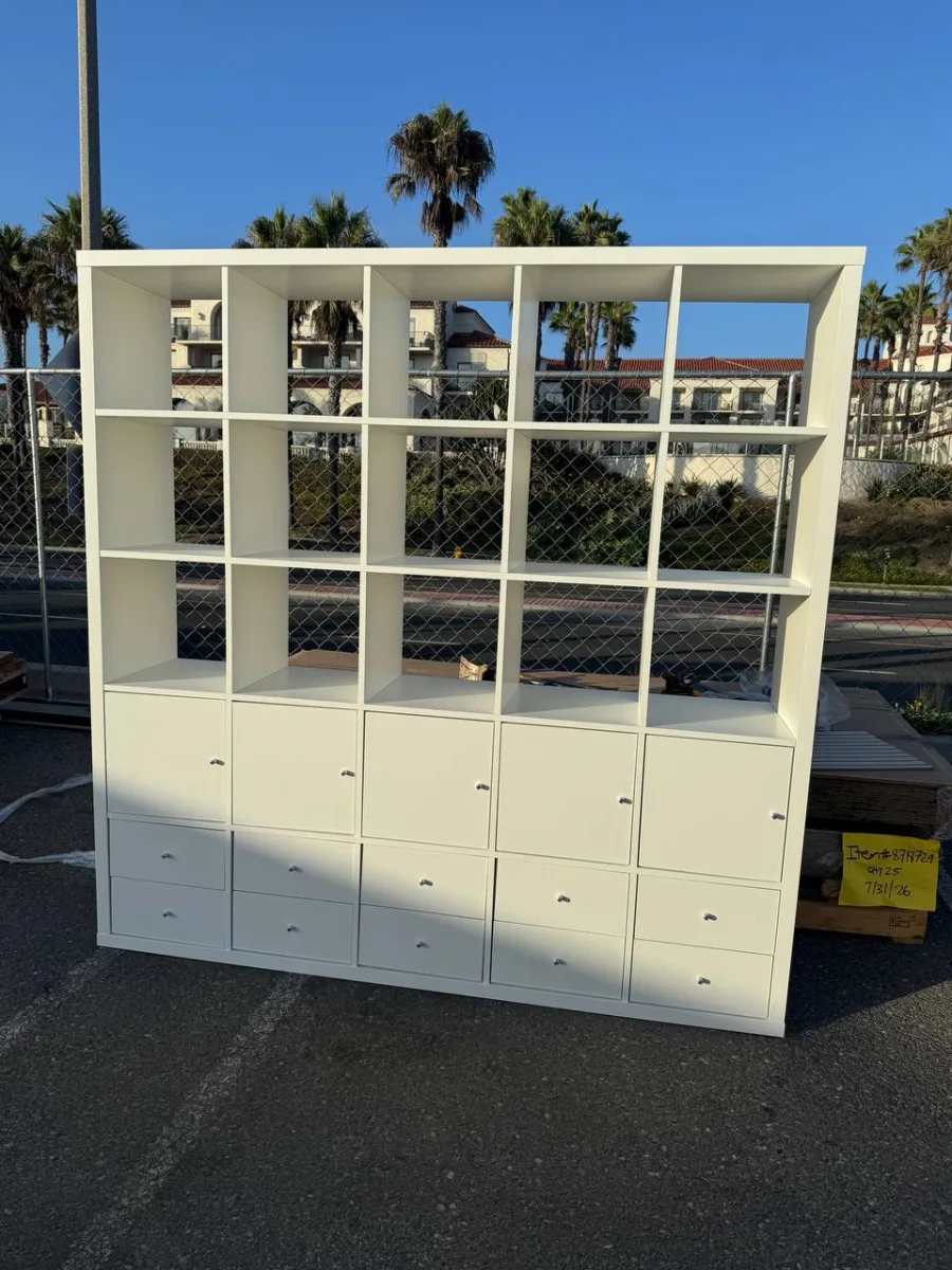 Building a 5x5 IKEA KALLAX the Right Way